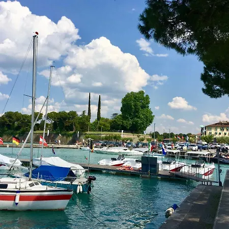 Venere Apartment Peschiera del Garda Exterior photo
